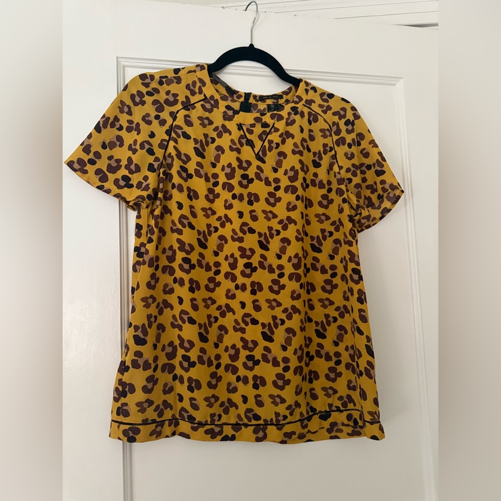 NWOT - Scotch & Soda - yellow leopard print top - size M
